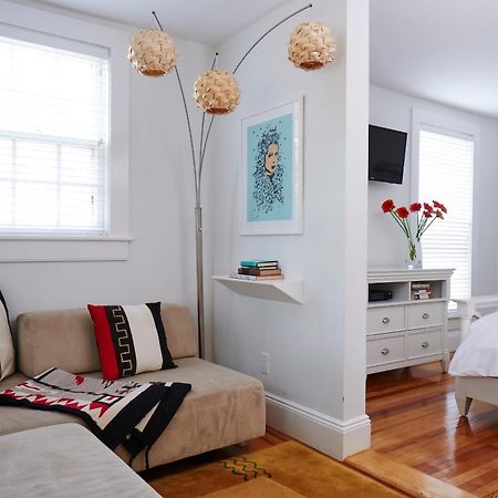 Seven Resort Style Inn Near Beach Shelter Island Heights 외부 사진