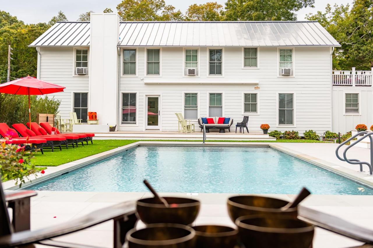 Seven Resort Style Inn Near Beach Shelter Island Heights 외부 사진