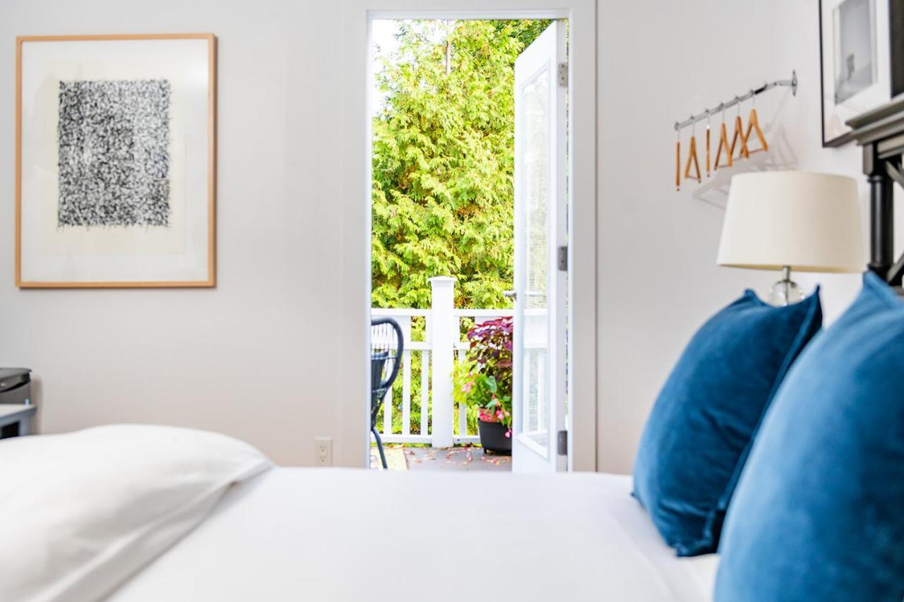 Seven Resort Style Inn Near Beach Shelter Island Heights 외부 사진
