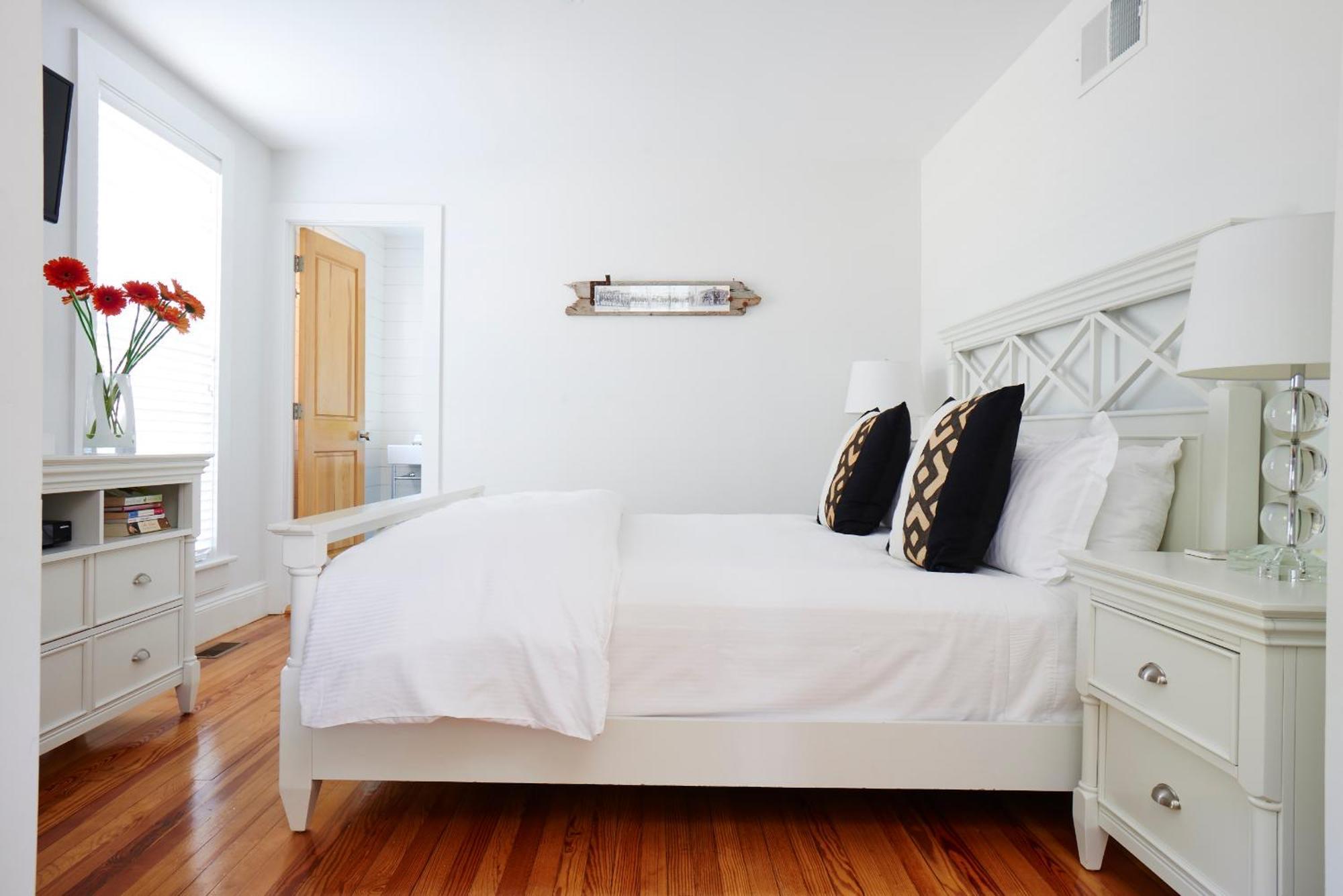 Seven Resort Style Inn Near Beach Shelter Island Heights 외부 사진
