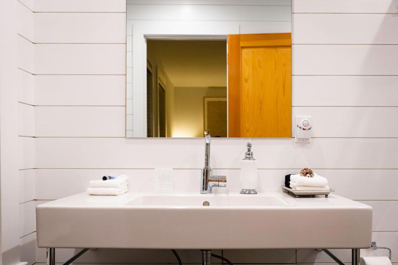 Seven Resort Style Inn Near Beach Shelter Island Heights 외부 사진